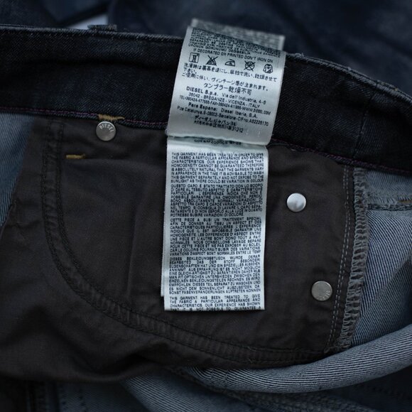 Diesel Grupee Women’s Jeans 26x32 Super Slim Skinny Low Rise Blue Coated Denim - Picture 13 of 14